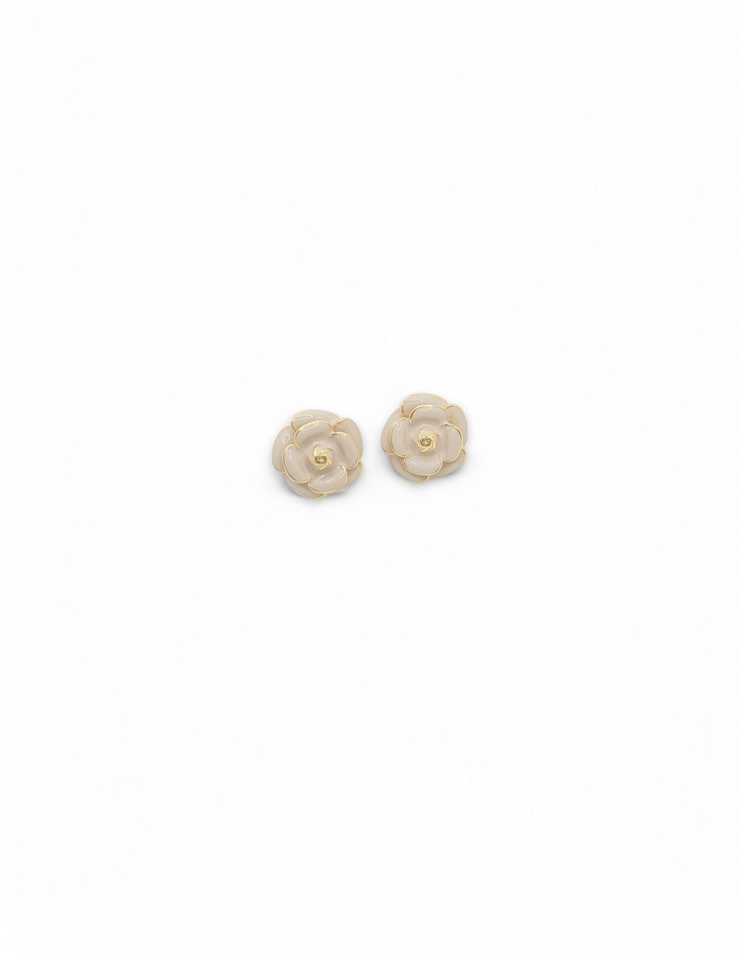 Amara Double-Petal Flower Earrings - Pale Pink