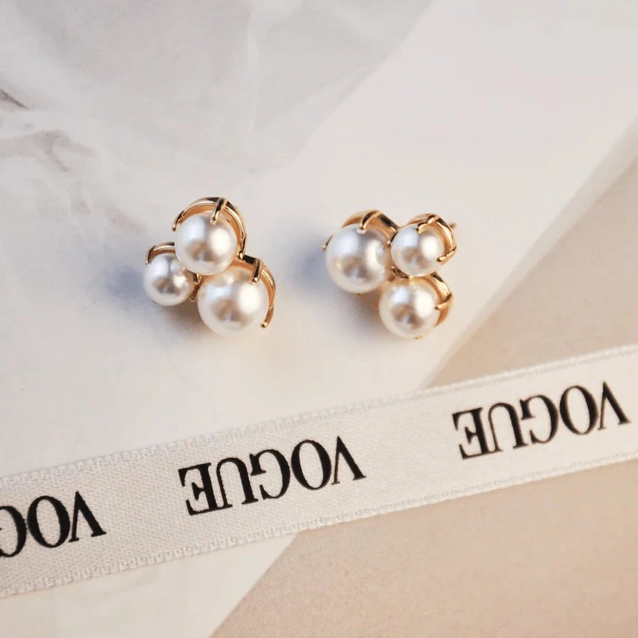 RENE PEARL STUDS