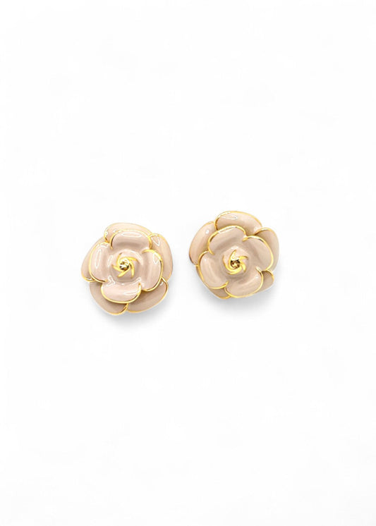 Amara Double-Petal Flower Earrings - Pale Pink